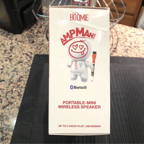 AmpMan~BOOMIE~PORTABLE MINI BLUETOOTH~WIRELESS SPEAKER~DESIGN YOUR OWN-NIB - Picture 5 of 5